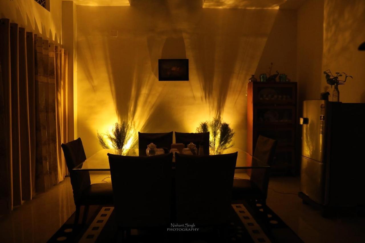 Tattva Luxurious Apartment فاراناسي المظهر الخارجي الصورة